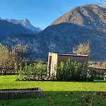 Via Alpina With Sauna Apartamento *