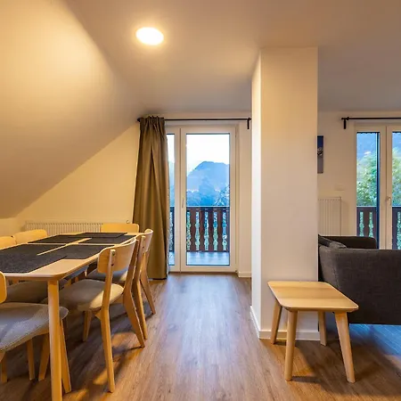 Via Alpina With Sauna Apartment