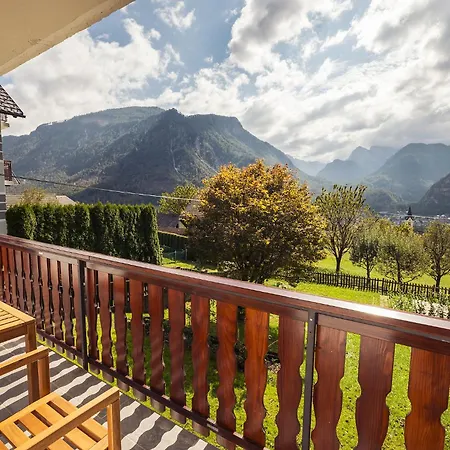 Apartment Via Alpina With Sauna
