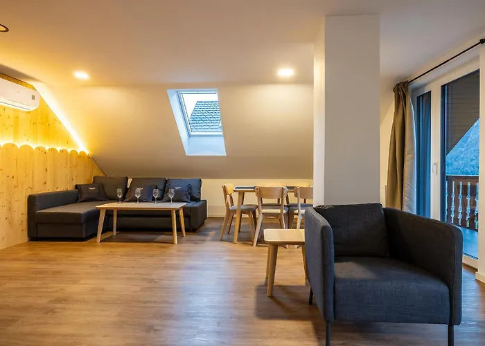 Apartment Via Alpina With Sauna *