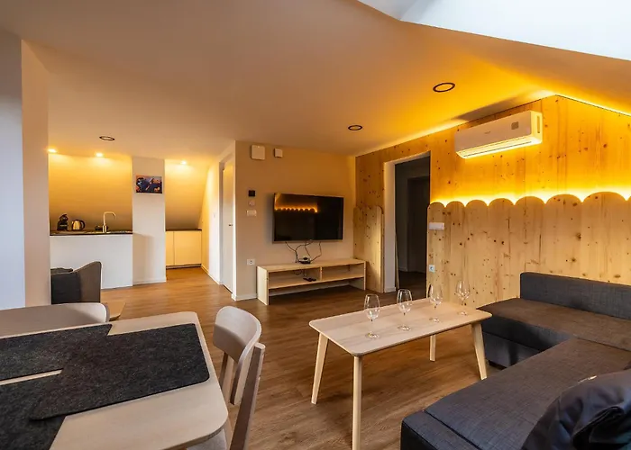 Apartman Via Alpina With Sauna Mojstrana